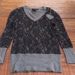 Ca$hmere sz small grey and black sweater
